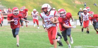 MIDDLE SCHOOL FOOTBALL: Good Hope rolls past Vinemont 56-8