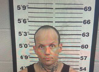 1 killed in late-night shooting, active manhunt underway