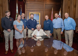 Ivey proclaims National Hunting and Fishing Day