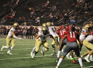 PREP FOOTBALL: Bearcats bounce back with 21-14 win at Decatur