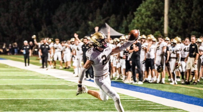 PREP FOOTBALL: Bearcats fall late at Mortimer Jordan 24-20