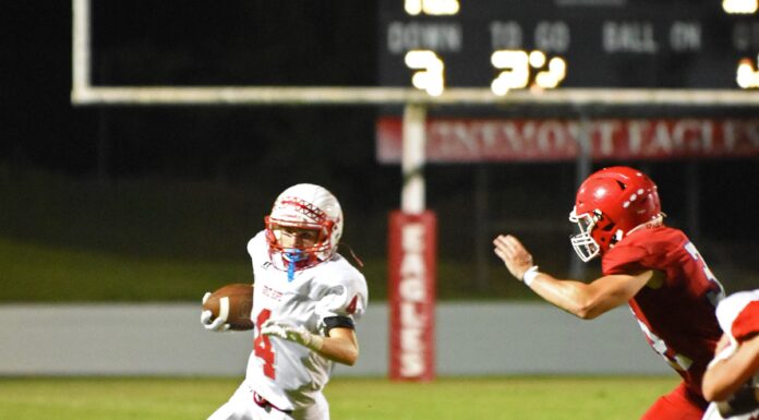 PREP FOOTBALL: Good Hope pulls away to top Vinemont 39-20
