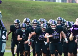 PREP FOOTBALL: Hanceville earns 32-6 region win over Ashville