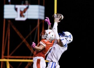 PREP FOOTBALL: Late interception seals 21-14 region win for Arab over Douglas