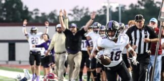 PREP FOOTBALL: Hanceville drops region opener at No. 8 Oneonta 43-24