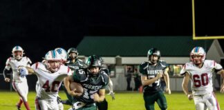 PREP FOOTBALL: Pleasant Valley edges Holly Pond 15-14