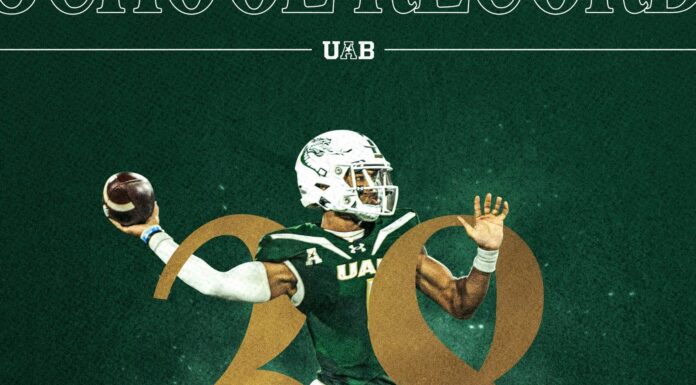 Zeno sets school record in UAB’s 35-6 win over North Carolina A&T