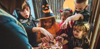 Poison candy: The urban legend of Halloween
