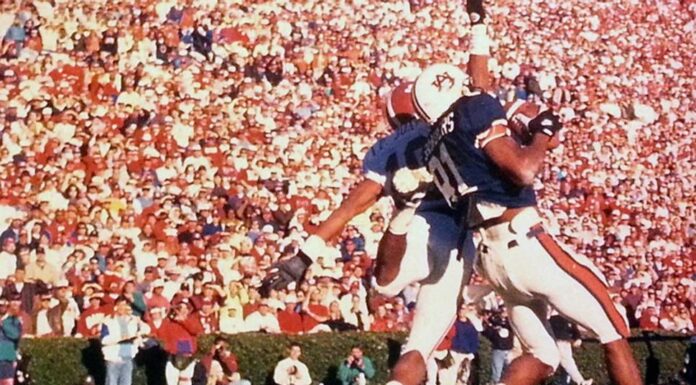 1993 Auburn Tigers reunite to celebrate unbeaten season