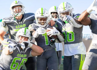 Brown Jr. and Zeno lead UAB football past South Florida, 56-35