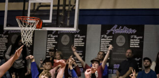 PREP BASKETBALL: Addison splits varsity matchups with Lynn