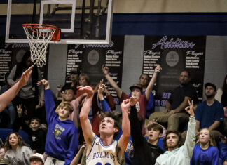 PREP BASKETBALL: Addison splits varsity matchups with Lynn