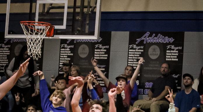 PREP BASKETBALL: Addison splits varsity matchups with Lynn