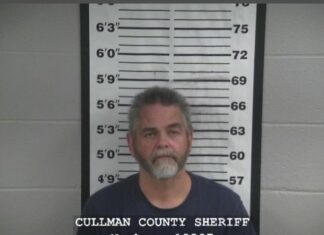 Hanceville Mayor Kenneth Nail indicted on charges of using office for personal gain