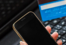 FEMA cautions holiday shoppers against online scams