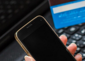 FEMA cautions holiday shoppers against online scams