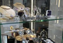 Gold Rush Jewelers opens in new location