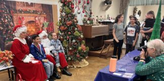 Baileyton seniors see massive turnout at annual community Christmas celebration