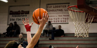 PREP BASKETBALL: Addison downs Vinemont on the road 49-39, Lady Eagles collect 65-33 win