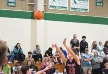 PREP BASKETBALL: Raiders race past Holly Pond in 2nd half 79-44, Lady Raiders pick up 65-30 win