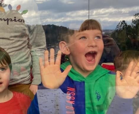 Elks Lodge spreads Christmas love