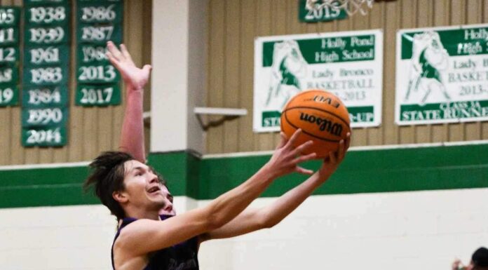PREP BASKETBALL: Hanceville picks up 60-43 win at Holly Pond, Lady Broncos handle Lady Bulldogs 48-24