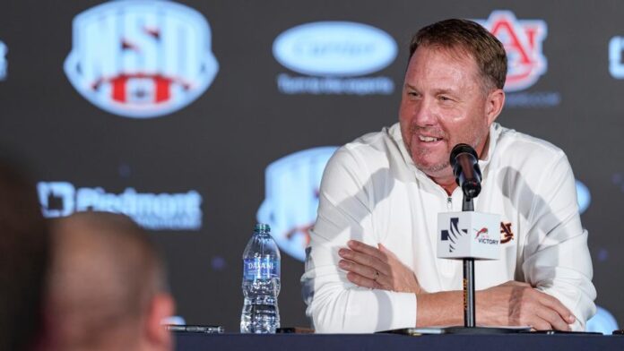 AUBURN, AL - 2023.12.20 - National Signing Day