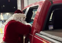 Baileyton hosts 4th annual Christmas Drive-Thru