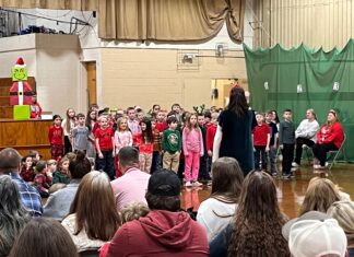 Vinemont Elementary hosts ‘Christmas Around the World’