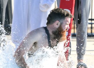 140 jumpers brave 2024 Polar Bear Plunge