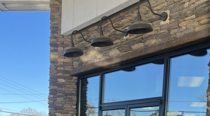 Hanceville Exxon ensures locals receive warm meals