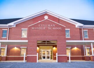 Welcome to the new school: CMS cuts ribbon on first wing of new construction, expansion