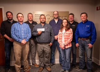 Cullman Savings Bank donates almost $20K to Festhalle Farmers Market