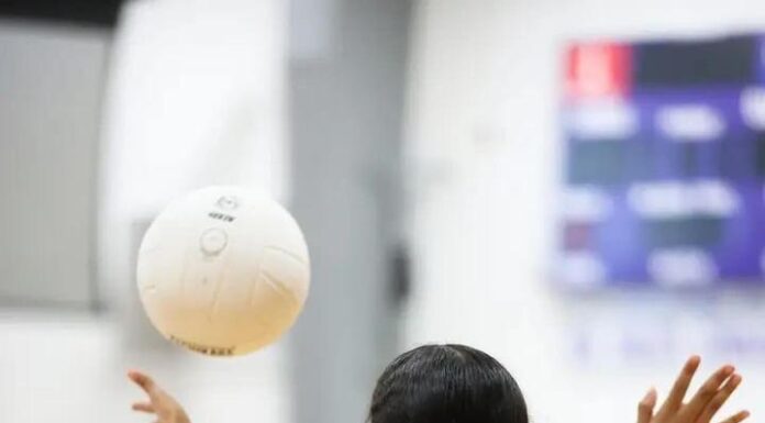 PREP VOLLEYBALL: ‘I really loved every single one of them’: Fairview’s Janet Orona recaps freshman season