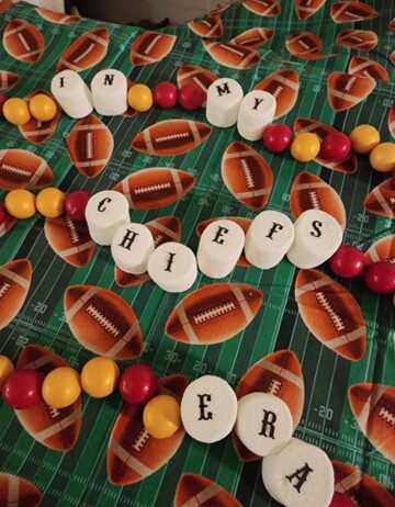 Op-Ed: A tale of 2 fandoms: The Chiefs, Swifties and a Super Bowl to remember