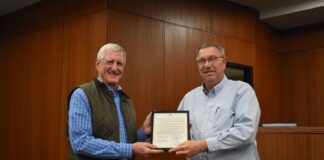 Cullman City Council recognizes retired Planning Commission Chairman Mike Voss
