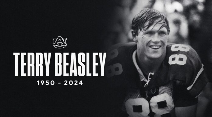 Auburn legend, College Football Hall of Famer Terry Beasley passes away