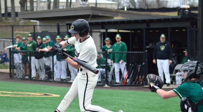 PREP BASEBALL: Bearcats drop doubleheader with Mountain Brook