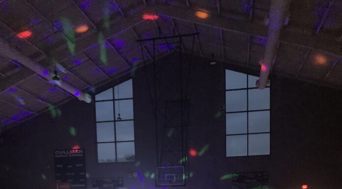 East, West students enjoy Bearcat Glow Bash