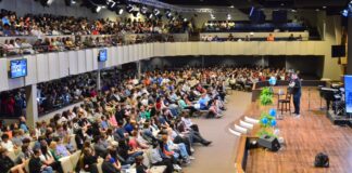 ‘I can’t think of a better event to show that the community cares about them’: Hilinski’s Hope speaks to Cullman County students