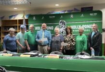 Holly Pond Town Council presents $10K to local schools