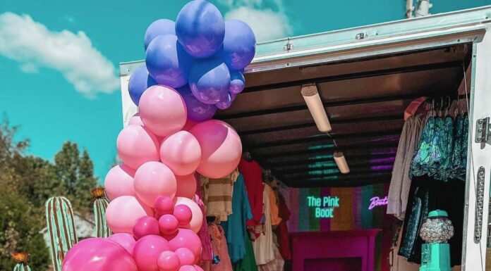 Come shop with me: The Pink Boot Boutique