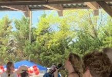 Swingin’ seniors turn out for Alabama Strawberry Festival Senior Day