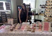 Vivi B Bakes holds 1st public pop-up shop