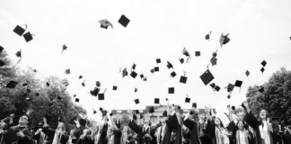 Birmingham-Southern College celebrates final commencement ceremony