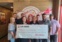 Slim Chickens donates over $1.5K to The Link