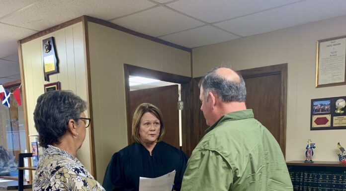 Ross Campbell takes seat on Vinemont Town Council