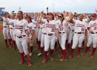 Alabama’s season ends in 6-4 loss to Florida at WCWS Sunday