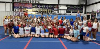 Cheerleading Team-Up