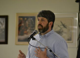 Senators Greg Reed, Garlan Gudger announce renovation completion and installation of navigational lights at Duncan Bridge